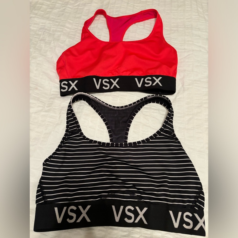 Victoria’s Secret VSX sports bra size medium